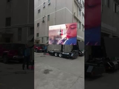 Przyczepa do wyświetlaczy LED