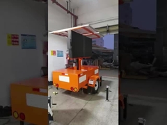 Przesyłowy przyczepa z ekranem LED z wyświetlaczem słonecznym